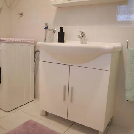 Apartman Sara